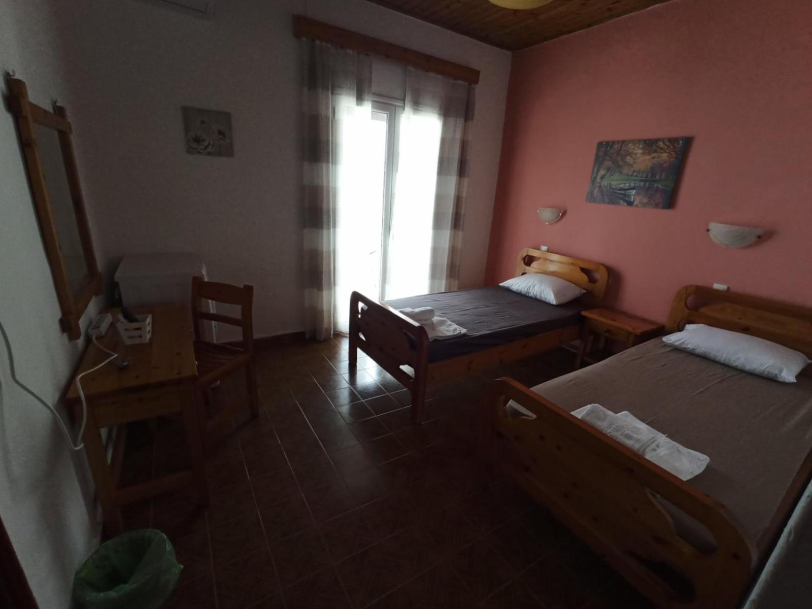 Vakantiehuis Vila. Dionysos Agios Georgios (Corfu)